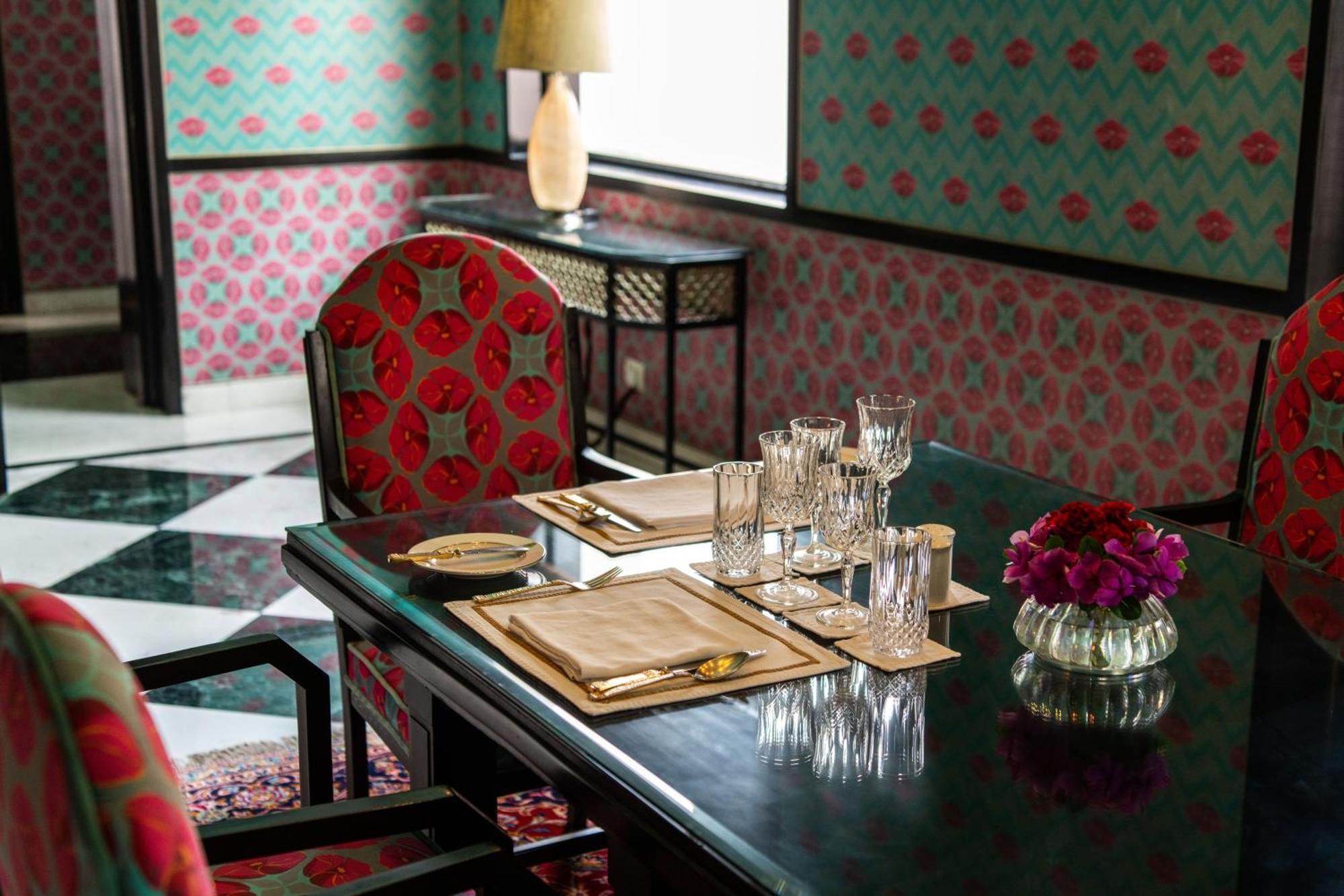 Rajmahal Palace RAAS Hotel Jaipur Bagian luar foto