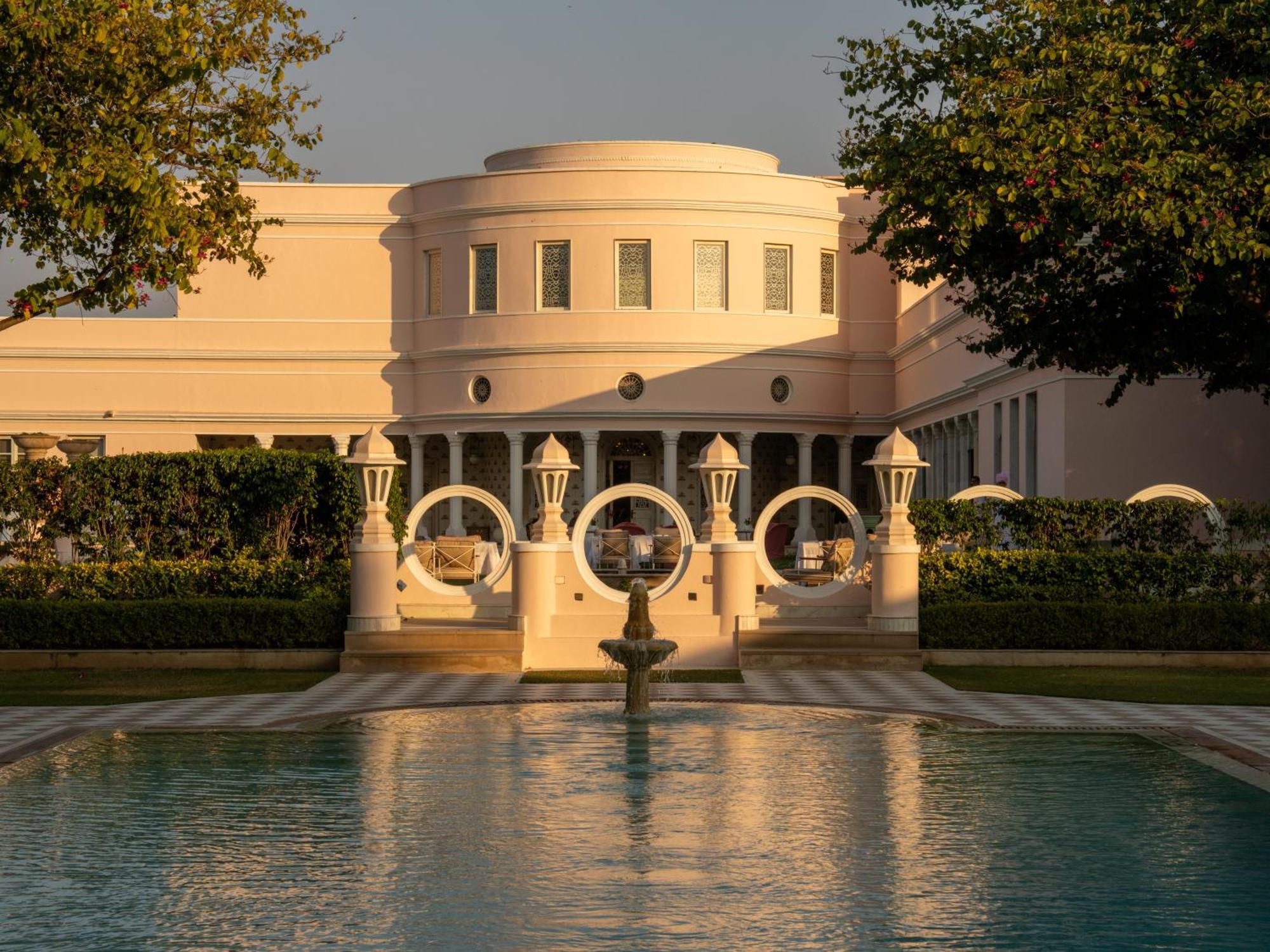 Rajmahal Palace RAAS Hotel Jaipur Bagian luar foto